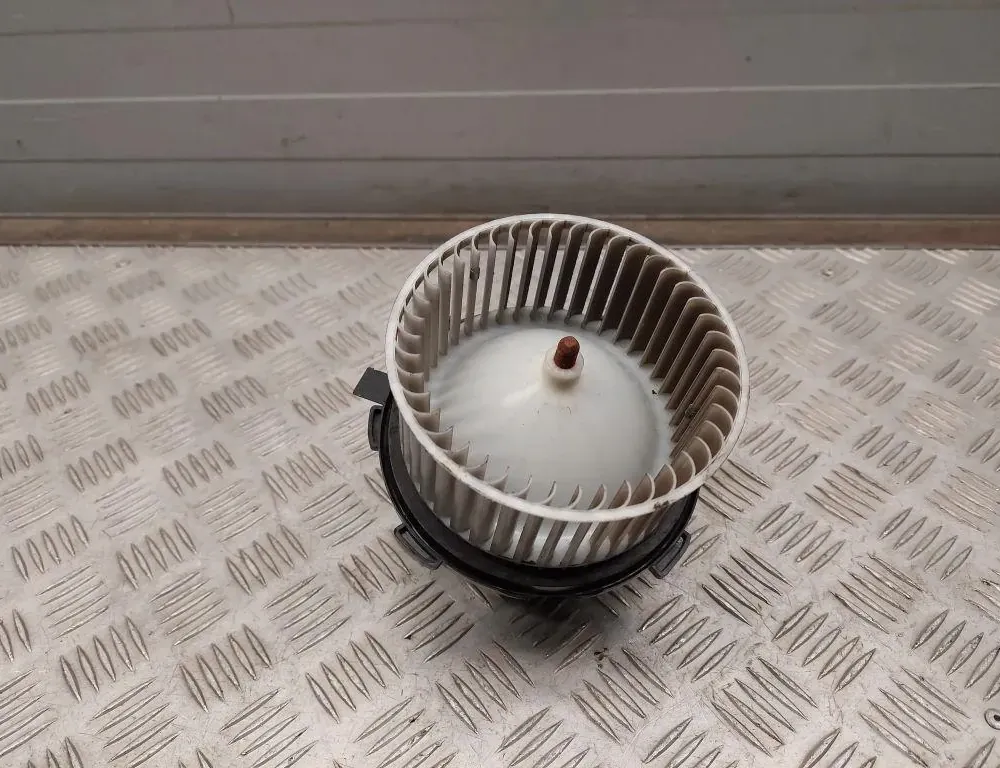 AUDI Q5 8R (2008-2017) Interior Heater 33436463