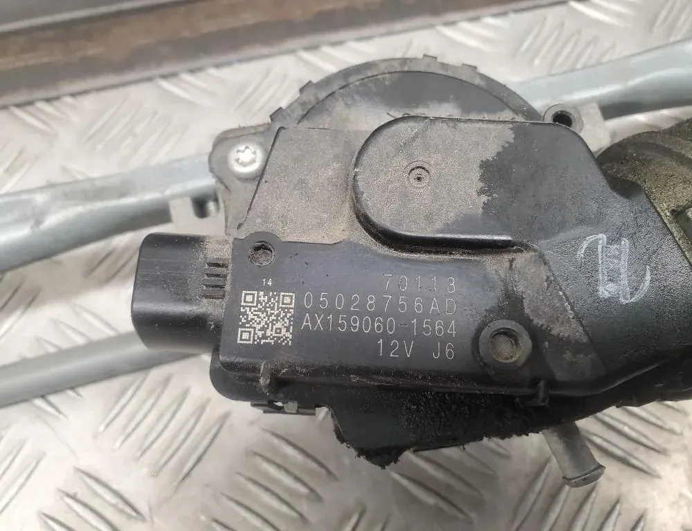 DODGE Challenger 3 generation (2008-2024) Mechanizmus stierača predného čelného skla 05028756AD 33438147