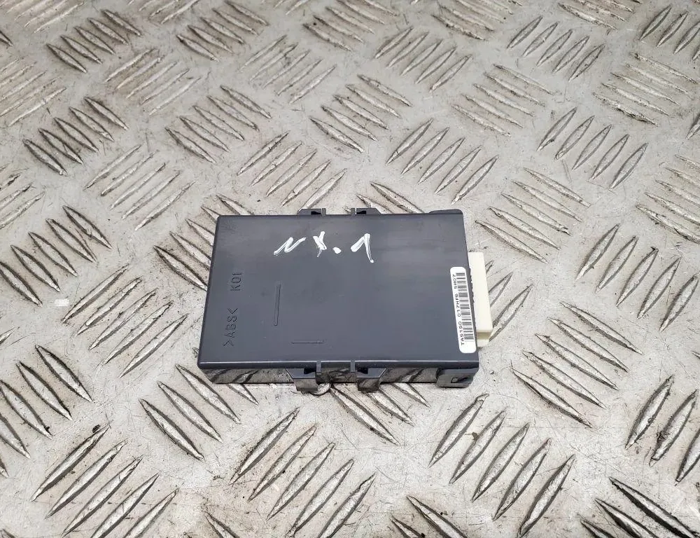 LEXUS RX 4 generation (2015-2024) Kontrolná jednotka brány 8911148150 33438457