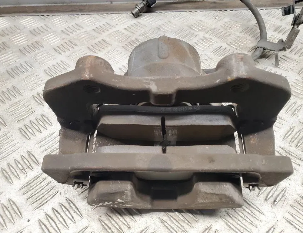 DODGE Challenger 3 generation (2008-2024) Front Left Brake Caliper P68243629AA 33440191