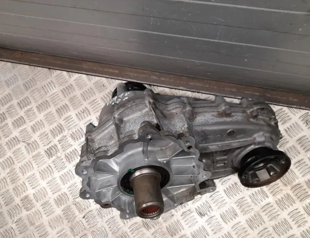 DODGE Durango 3 generation (2010-2024) Transfer Box P52123725AB 33440853