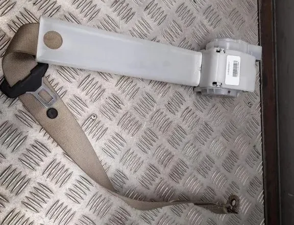 MERCEDES-BENZ GL-Class X166 (2012-2015) Ремень безопасности средний задний A1668600685 33441221