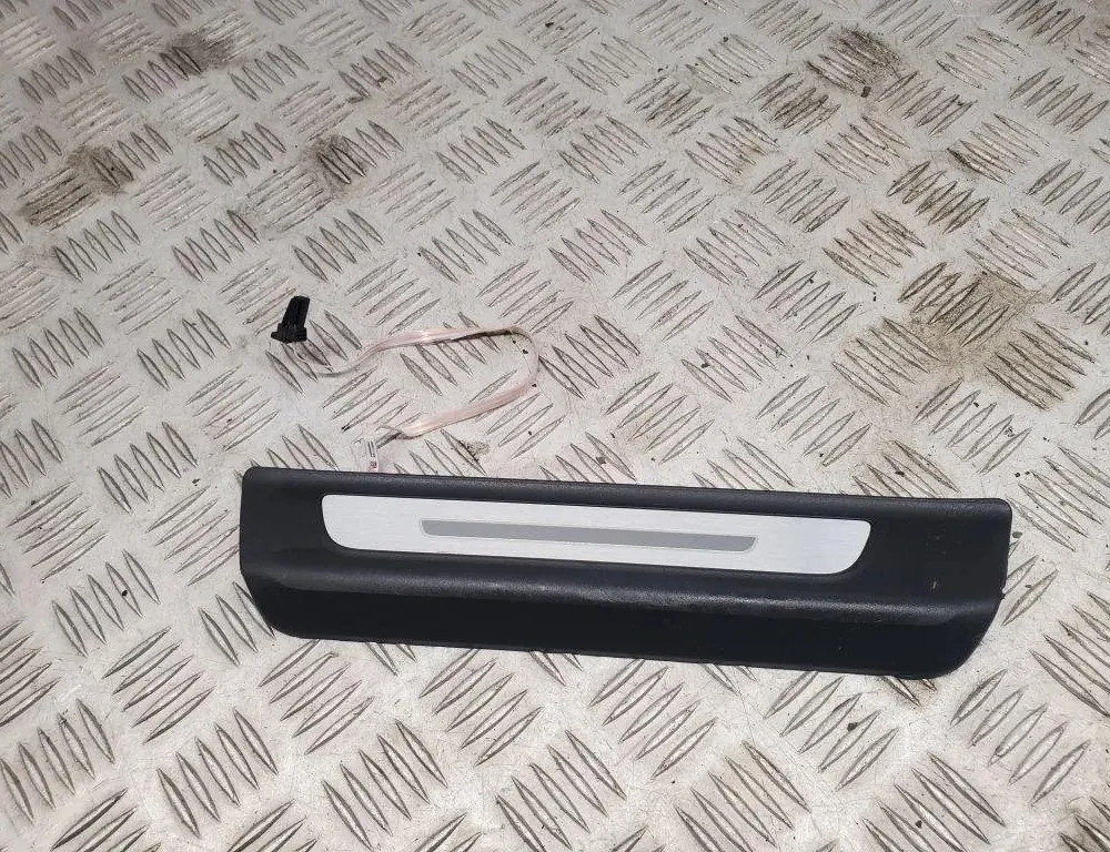 AUDI Q7 4M (2015-2024) Rear Left Sill Trim 4M0947417 33442275