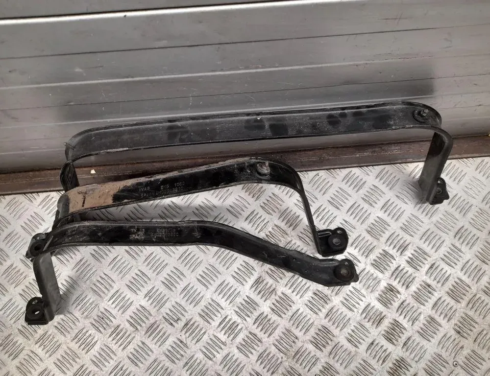 AUDI Q7 4M (2015-2024) Держатель топливного бака 4M0201392F,4M0201392C 33443498