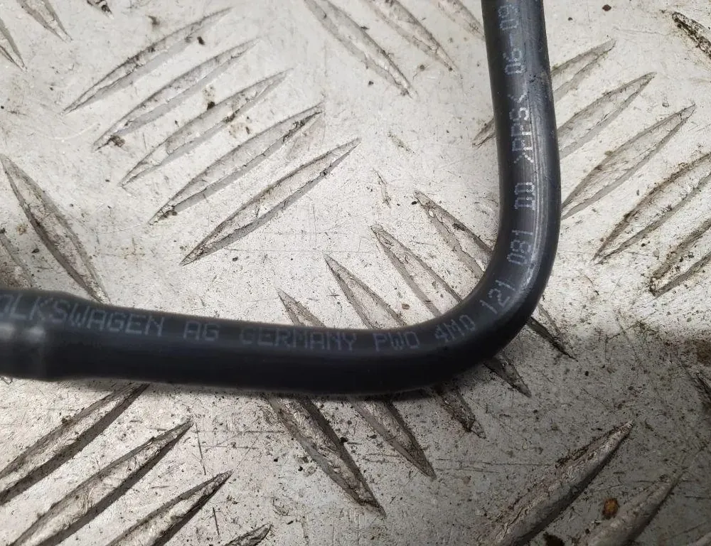 AUDI Q8 4M (2018-2024) Hadice 4M0121081DD 33443843