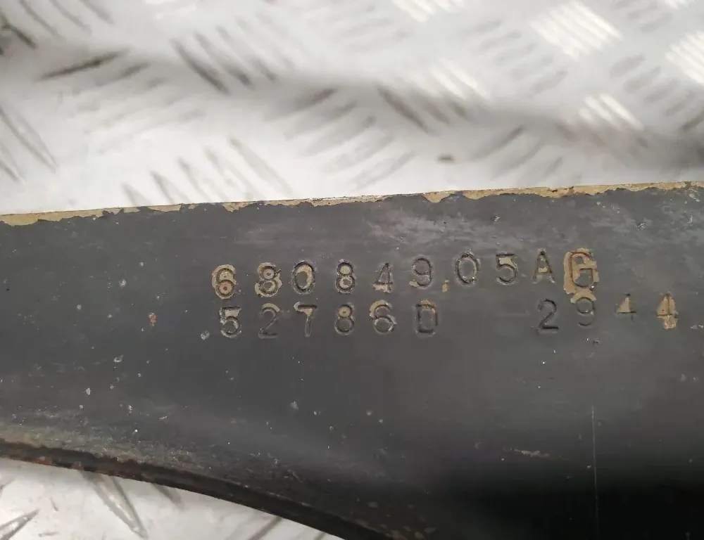 JEEP Grand Cherokee 4 generation (WK) (2004-2024) Держатель топливного фильтра 33444532