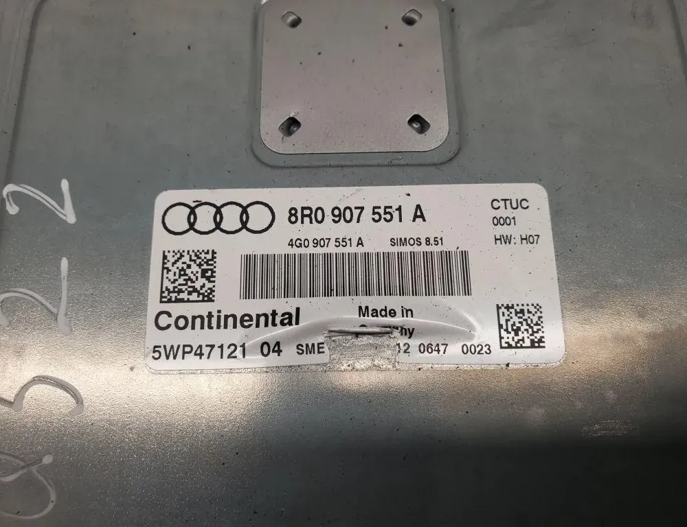 AUDI Q5 8R (2008-2017) Engine Control Unit ECU 8R0907551A 33445430