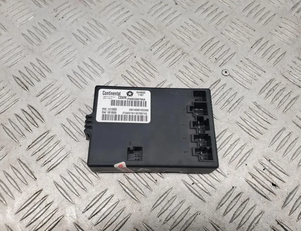 JEEP Grand Cherokee 4 generation (WK) (2004-2024) Predná pravá jednotka ovládania sedadla 68339079AA 33445565