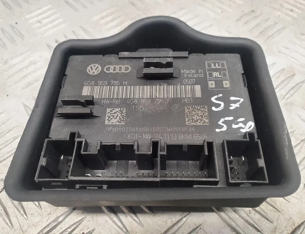 AUDI A7 C7/4G (2010-2020) Rear Right Door Control Unit 4G8959795H 33447341