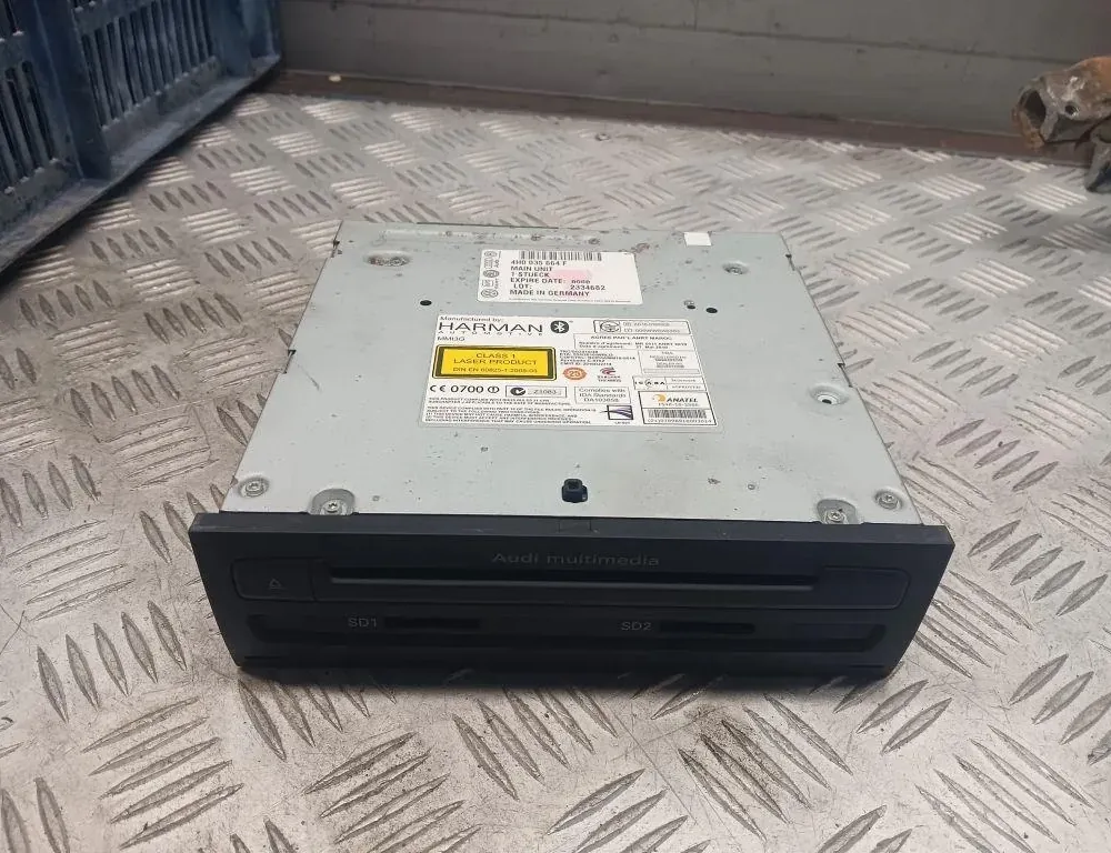 AUDI A8 D2/4D (1994-2002) Блок управления навигацией 4H0035664F 33447559