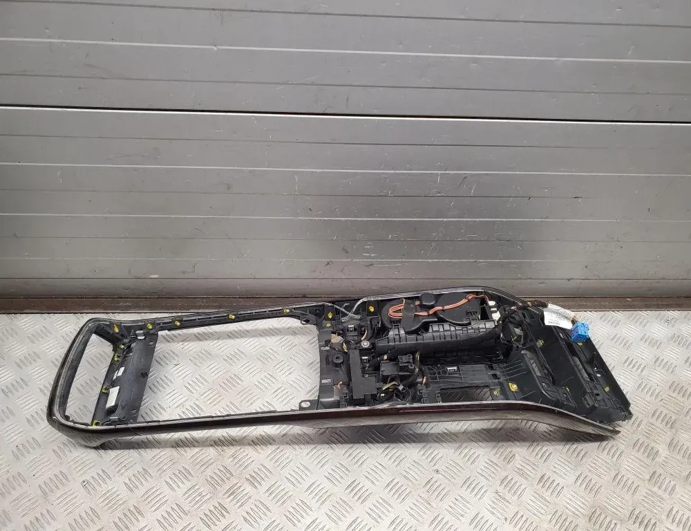 AUDI A8 D2/4D (1994-2002) Other Trim Parts 4H1858601A,4H1905217A 33447649