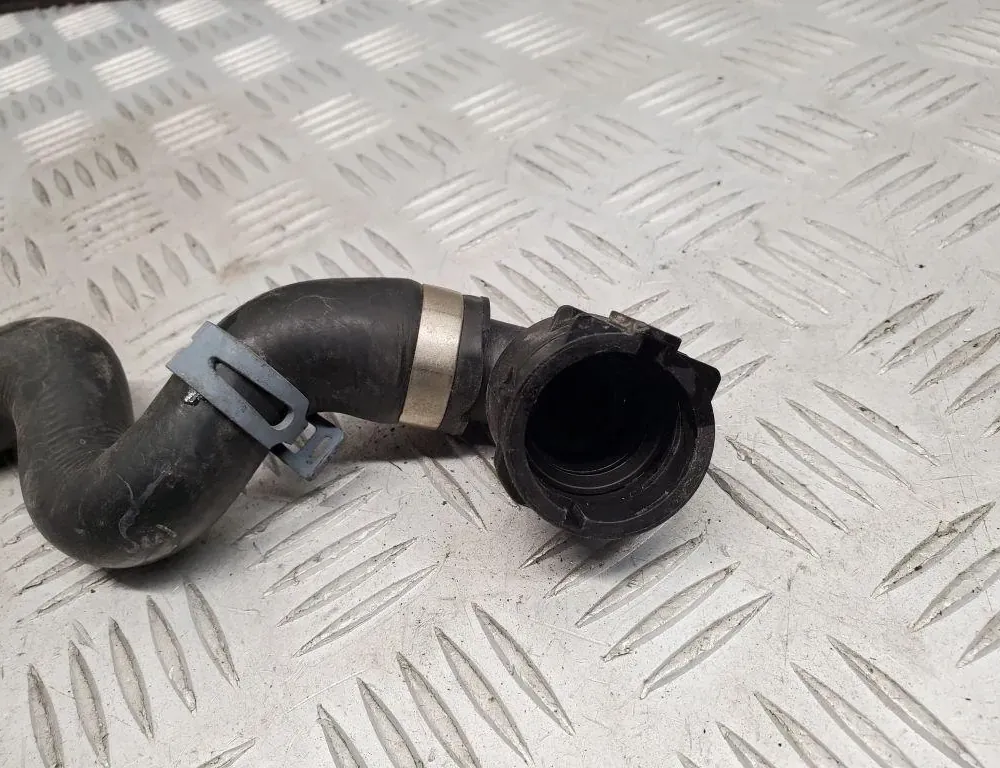 AUDI Q5 8R (2008-2017) Шланги охлаждающей жидкости 80A819332AB 33447894