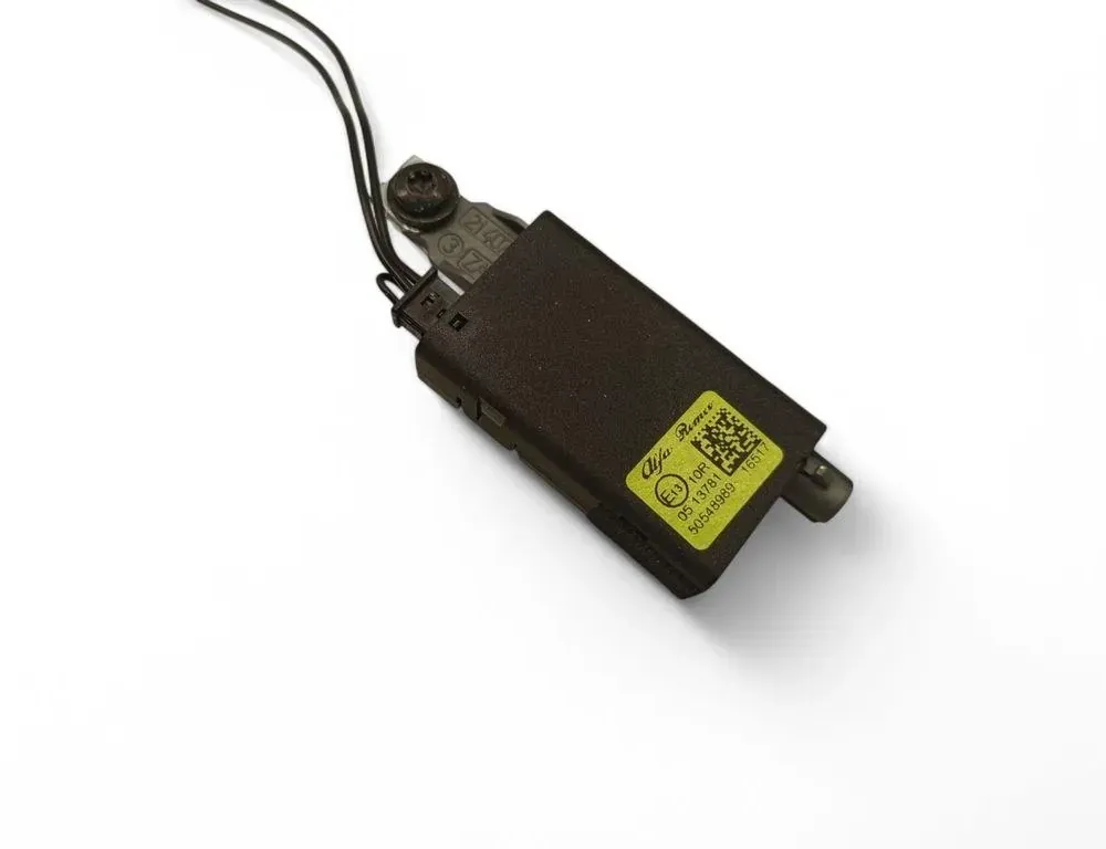 ALFA ROMEO Stelvio 949 (2017-2023) Bootlid Antenna Amplifier 50548989 33450969