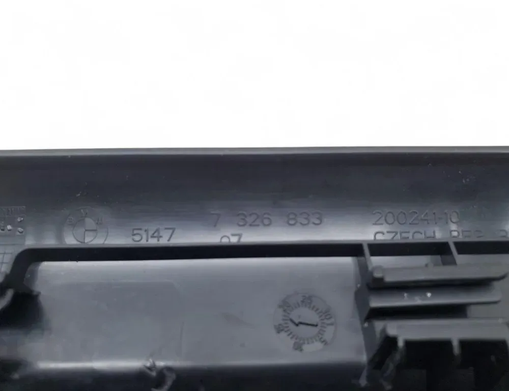 BMW X1 F48/F49 (2015-2023) Ľavý predný dverový panel 7326833 33456015