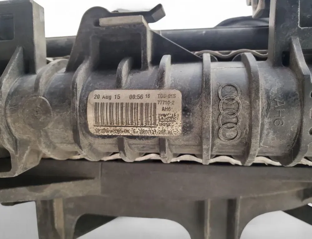 PORSCHE Macan 1 generation (2013-2023) Chladiace diely 8K0121251AL 33456363