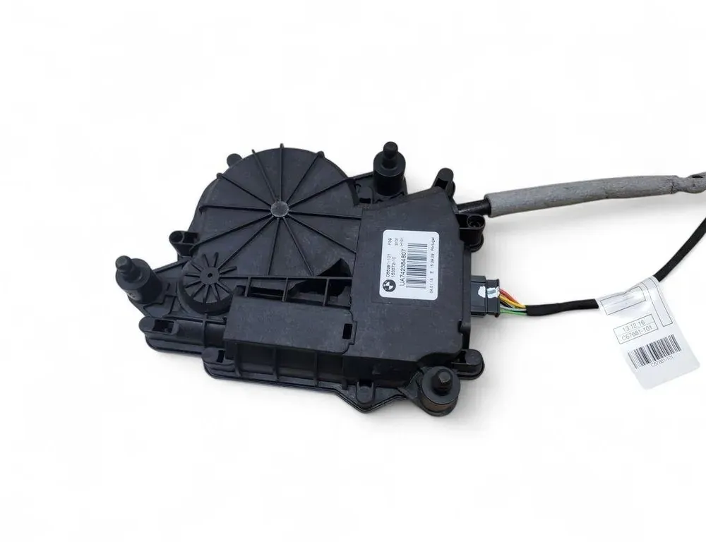 BMW X2 F39 (2017-2023) Zámok na piate dvere 7464411 33461566