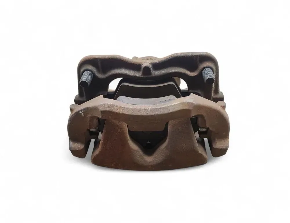 BMW X2 F39 (2017-2023) Pravý predný strmeň brzdy 6860268 33461596