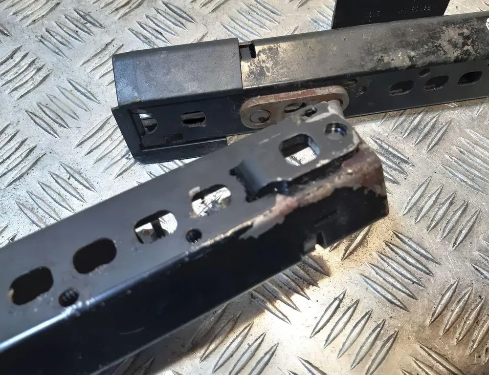 AUDI A7 C7/4G (2010-2020) Детали обивки сиденья 33484571