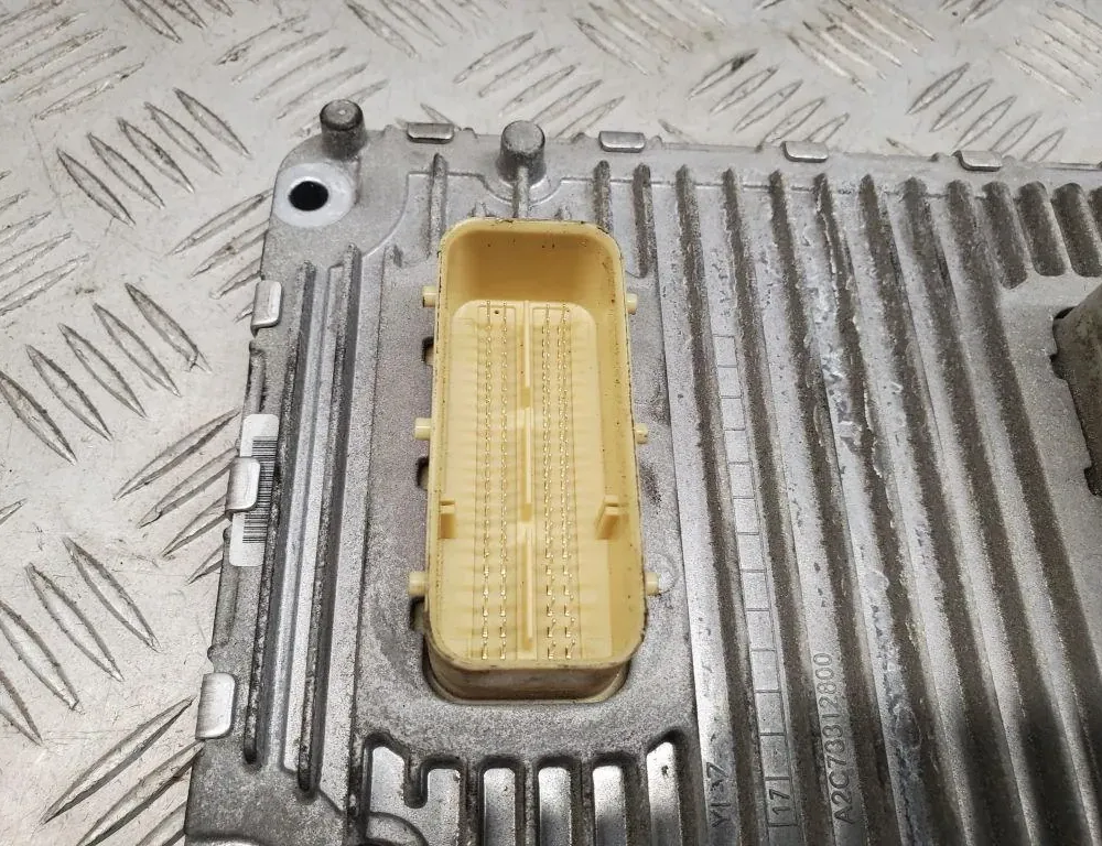 CHRYSLER Pacifica 2 generation (RU) (2016-2023) Engine Control Unit ECU P05150888AD 33488820