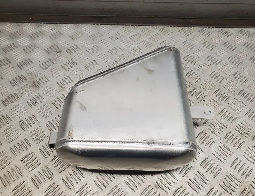 AUDI Q8 4M (2018-2024) Vzduchová nádrž 4M0616203F 33488934