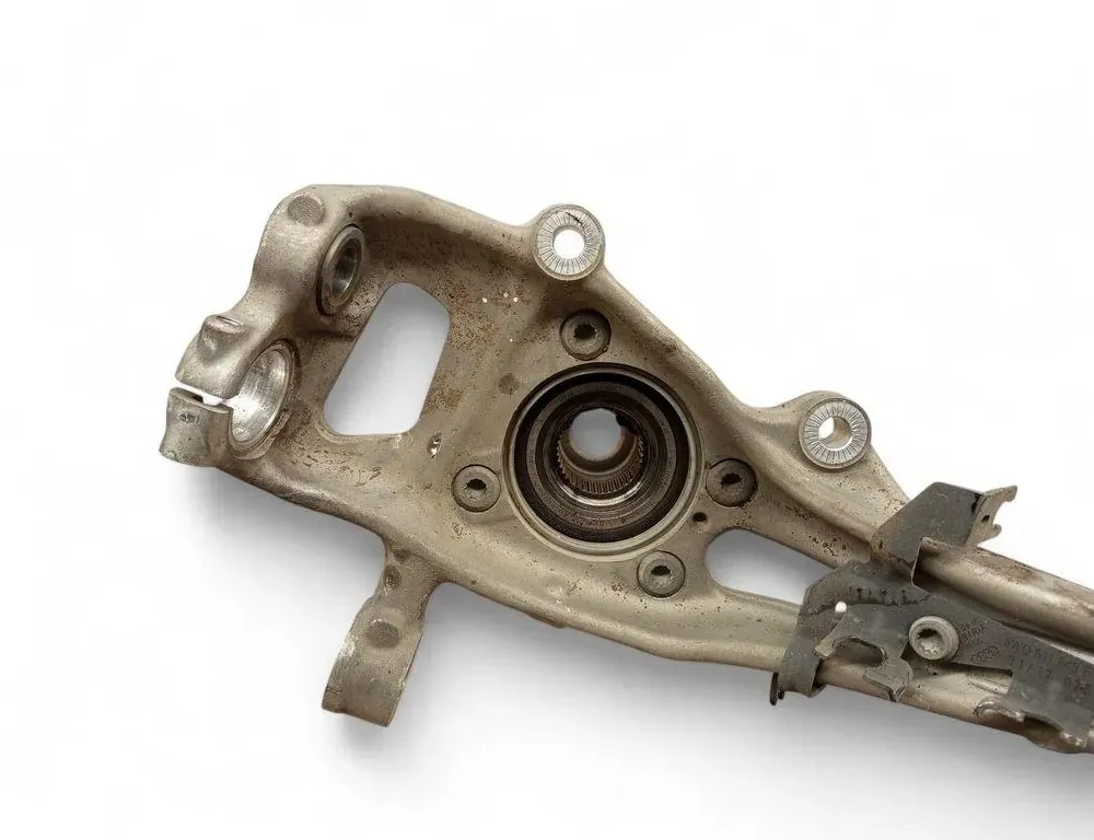 AUDI A5 Sportback F5 (2016-2024) Ľavý predný náboj kolesa 8W0407241F 33490852