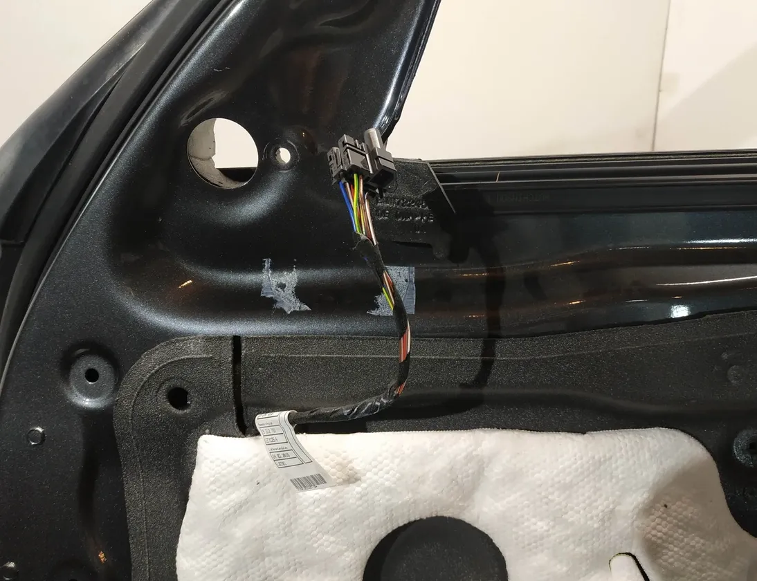 BMW 5 Series F10/F11 (2009-2017) Pravé predné dvere 9312731 13853021