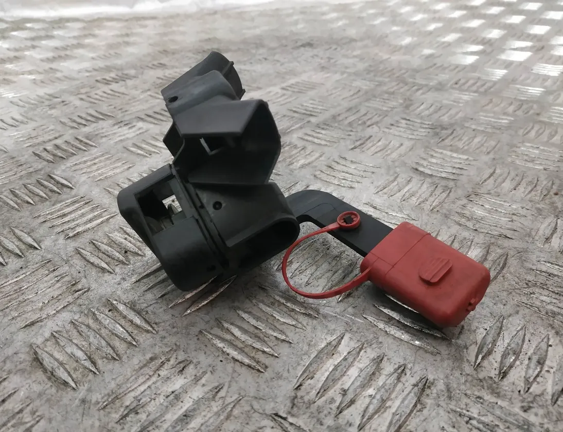 BMW 3 Series E90/E91/E92/E93 (2004-2013) Positive wiring loom 9165547,61149165547,9144884 17850902