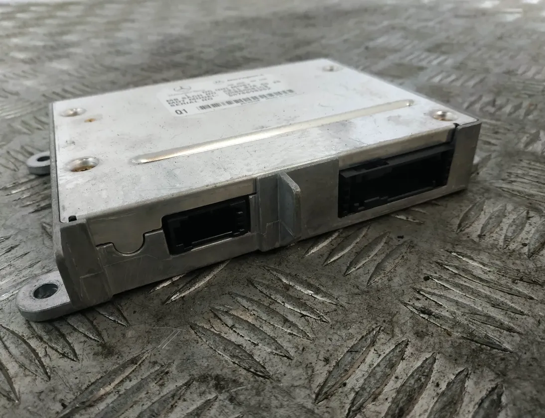 MERCEDES-BENZ CLS-Class C219 (2004-2010) Bluetooth Control Unit A2118705526 18166503