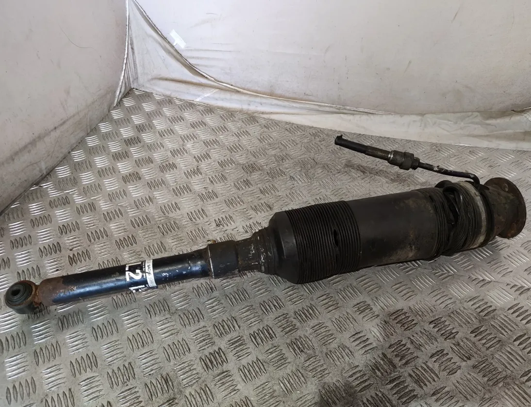 MERCEDES-BENZ S-Class W220 (1998-2005) Rear Left Air Shock Absorber A2203206713,A2203280192 23719977