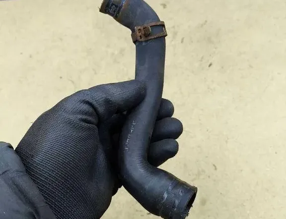 MERCEDES-BENZ M-Class W164 (2005-2011) Chladiace hadice A1645060735,625412 33113536