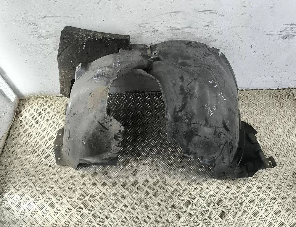 MERCEDES-BENZ M-Class W164 (2005-2011) Predný ľavý vnútorný blatník A1648840122 33114888