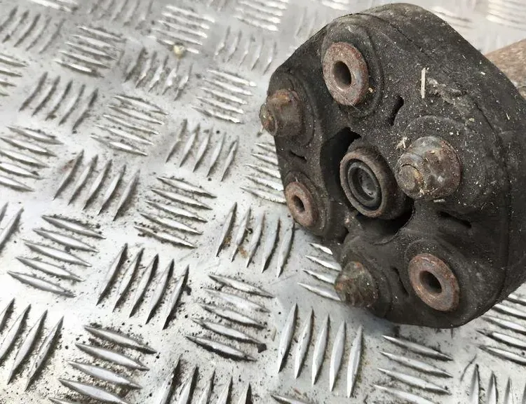 BMW 3 Series E90/E91/E92/E93 (2004-2013) Кардан 002000240,7575332 33117079