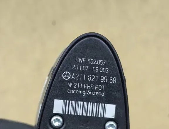 MERCEDES-BENZ E-Class W211/S211 (2002-2009) Front Right Door Window Switch A2118219958 33127720