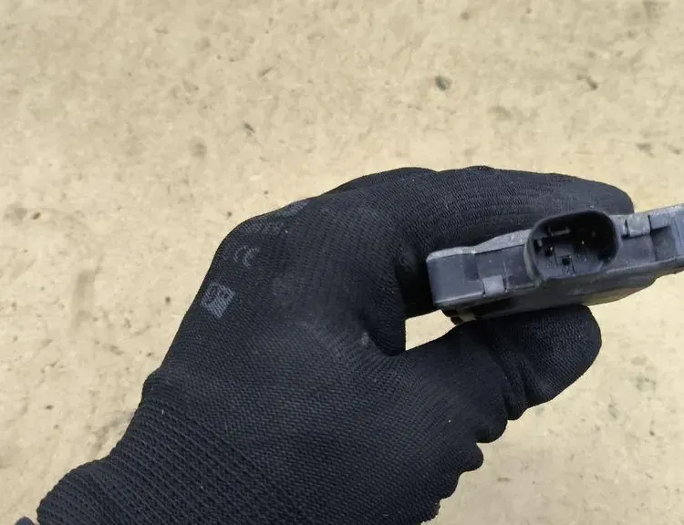 MERCEDES-BENZ E-Class W211/S211 (2002-2009) Датчик качества воздуха 9300520,2118300472 33134421