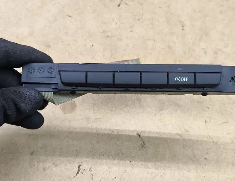 BMW 3 Series E90/E91/E92/E93 (2004-2013) Переключатель ASR 6970912,03744600 33151853