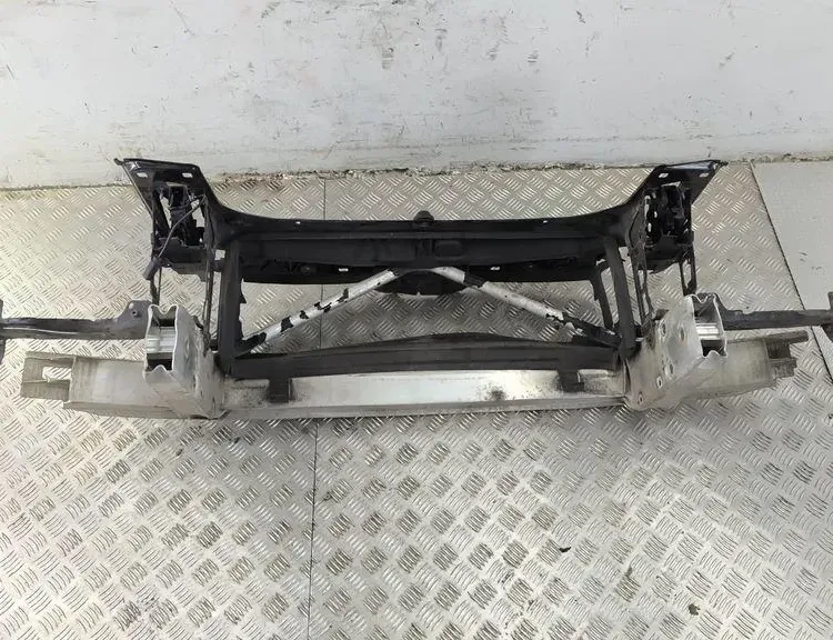 BMW 3 Series F30/F31 (2011-2020) Система охлаждения 51117255393 33158806