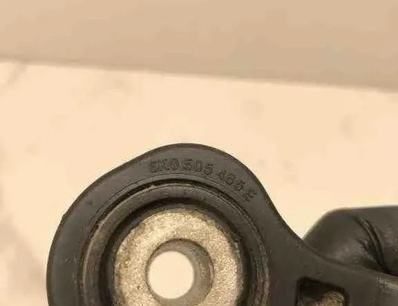 AUDI A4 B8/8K (2011-2016) Задний левый стабилизатор 8K0505465E 32603655