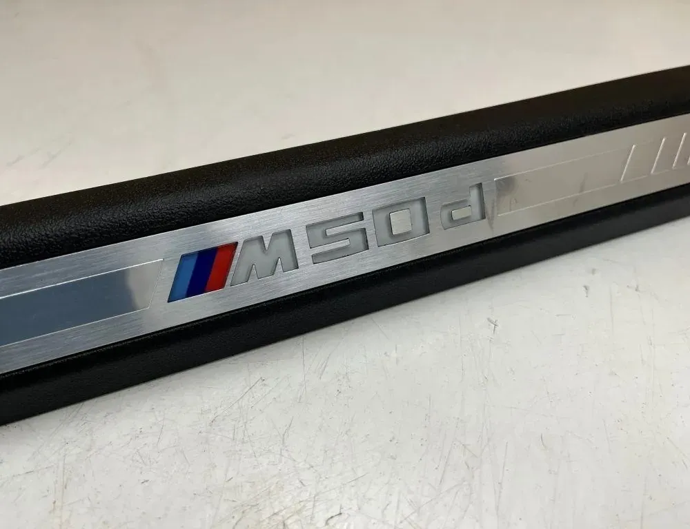 BMW X5 G05/G18 (2018-2024) Pravý predný prahový lišta 7434240 33141789