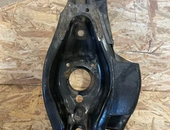 TOYOTA Auris 2 generation (2012-2015) Rear Right Arm 33144535