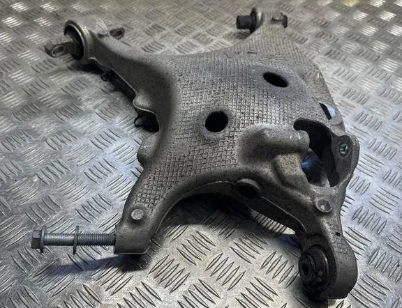 VOLVO XC60 2 generation (2017-2024) Рычаг задний правый 32246511 33149098