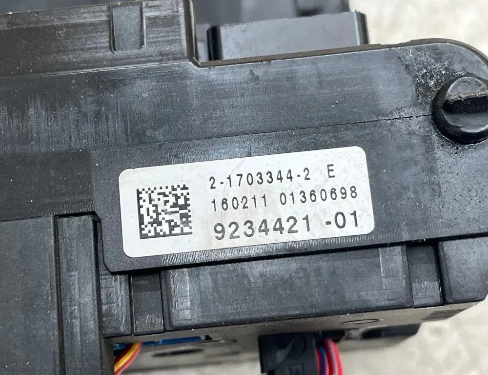 BMW 5 Series Gran Turismo F07 (2010-2017) Komfortná ovládacia jednotka 9234421 33160535