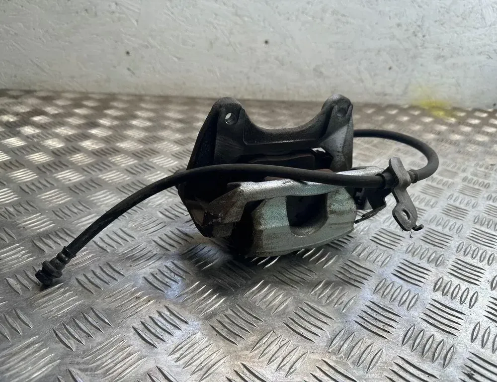 KIA EV6 1 generation (2021-2023) Pravý predný strmeň brzdy Nc6 33166524