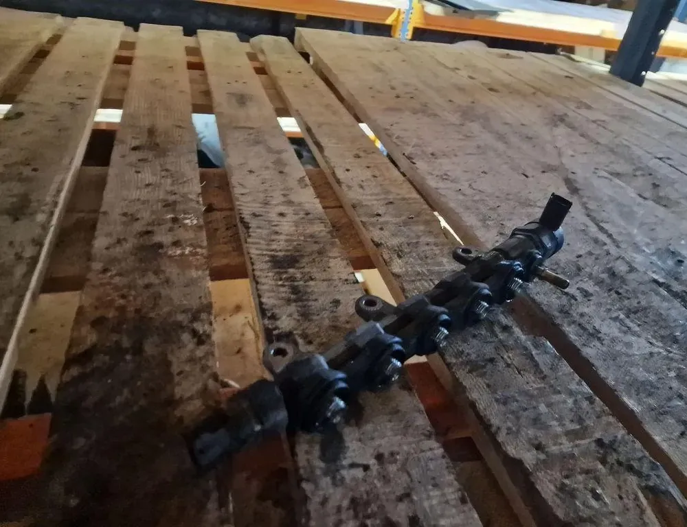 RENAULT Laguna 3 generation (2007-2015) Fuel Rail 0445214250 33975273