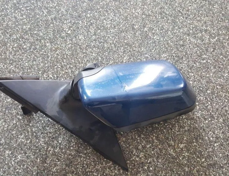 BMW 3 Series E46 (1997-2006) Pravé krídlo zrkadlo 0117351,0117353 33844089