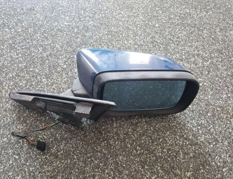 BMW 3 Series E46 (1997-2006) Pravé krídlo zrkadlo 0117351,0117353 33844089