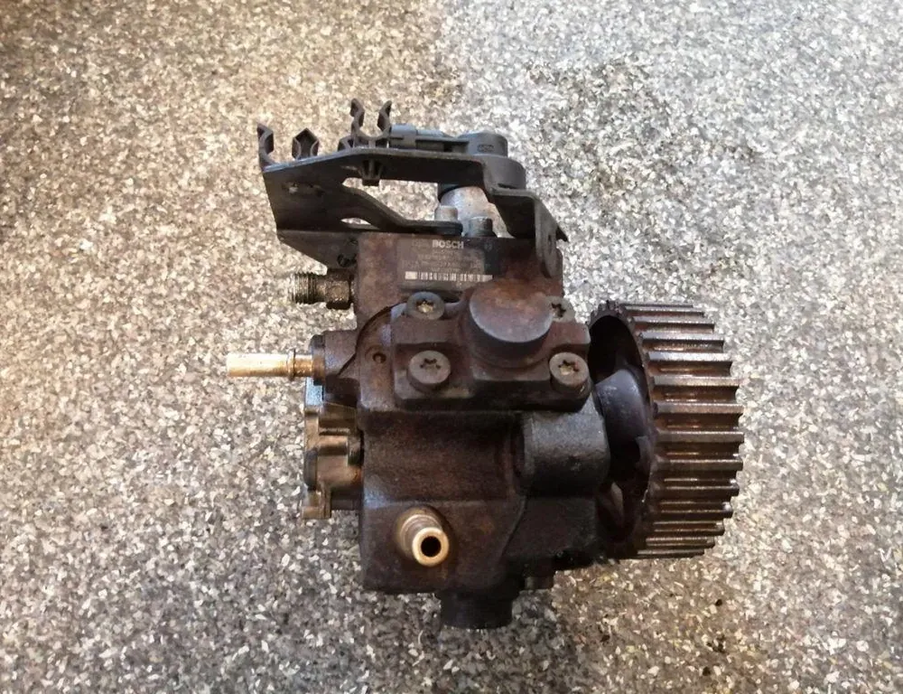 CITROËN C5 2 generation (2008-2017) Топливный насос 0445010102 33846892