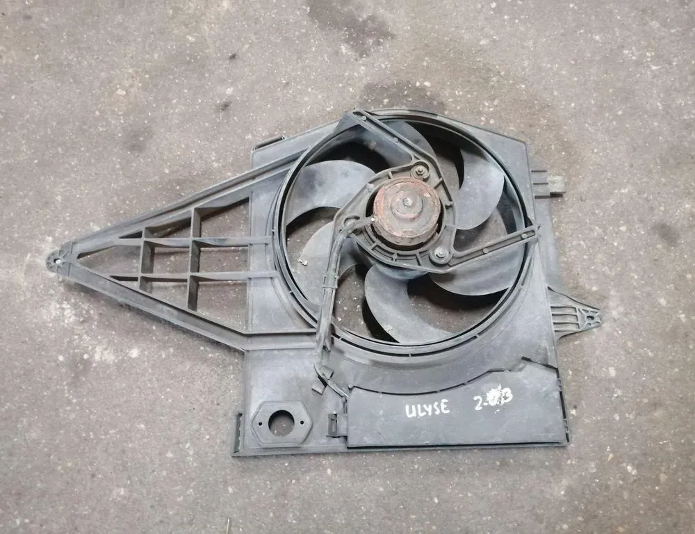 FIAT Ulysse 1 generation (1994-2002) Motorový chladiaci ventilátor Radiátor 8240142 33851182