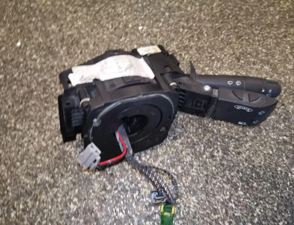 RENAULT Laguna 2 generation (2001-2007) Stieračový prepínač 8200002461,8200004642 33855954