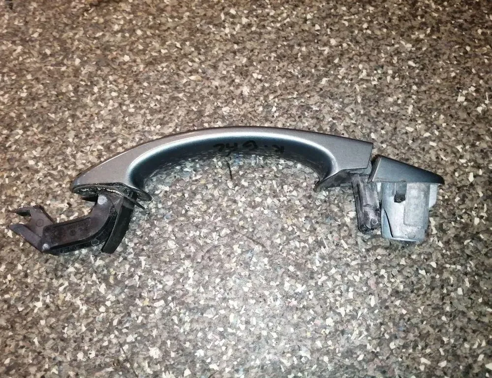 VOLKSWAGEN Golf Plus 1 generation (2004-2009) Zadné ľavé dvere vonkajšia kľučka 1K5837205 33859891