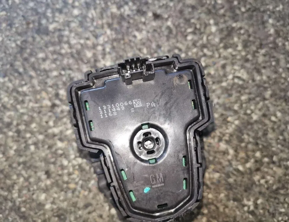 OPEL Insignia A (2008-2016) Navigation Control Knob 13310066 33863431